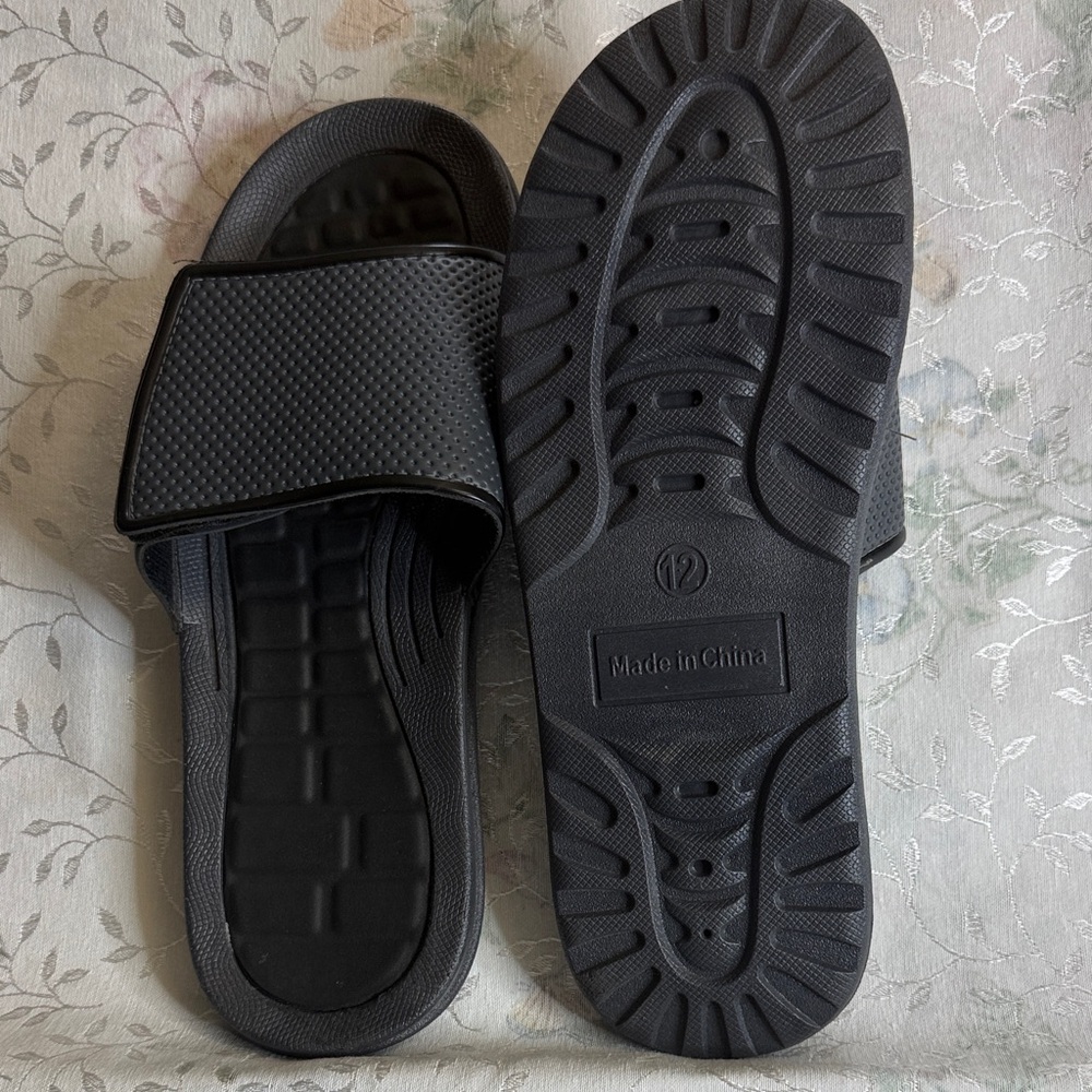 Men's Black Slide Sandals
